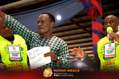 Easter-Retreat-2025-Day-1-Instant-Miracles-6